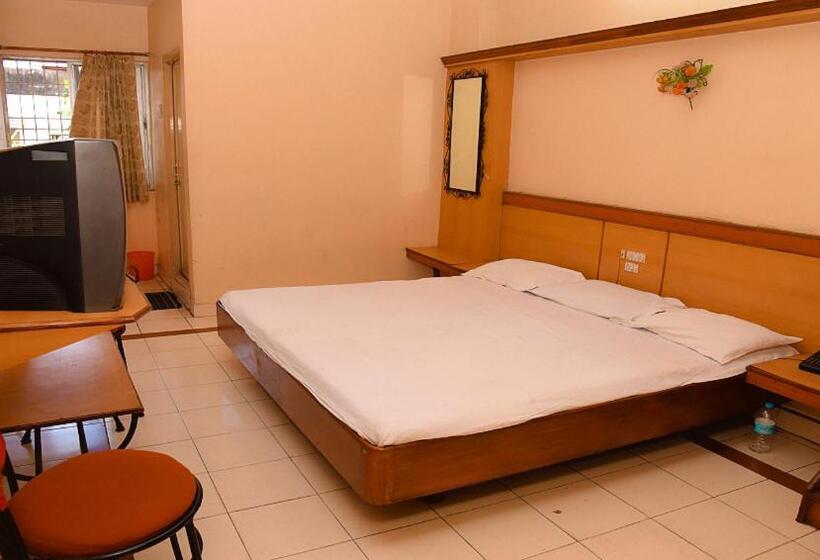 标准间, Vishnu Residency