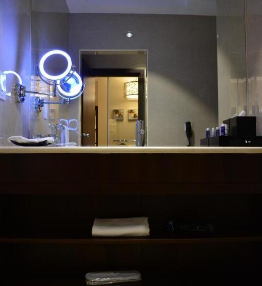 ３ベッドルームスイート, Home Inn Hotel Suites