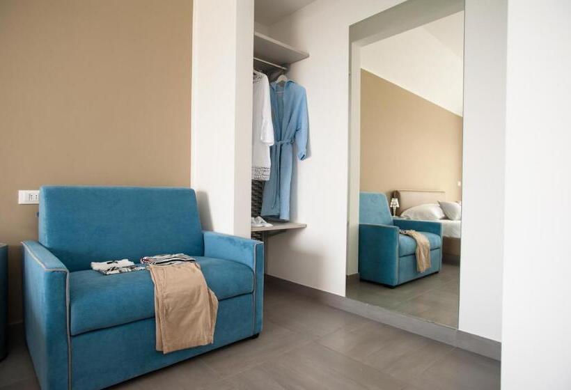 غرفة ديلوكس مطلّة علي البحر, B&b Ligure Rooms