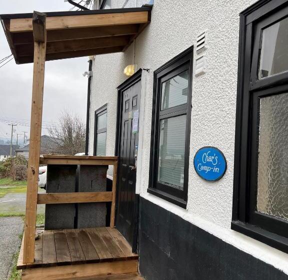共用房间的床, Char's Landing Hostel