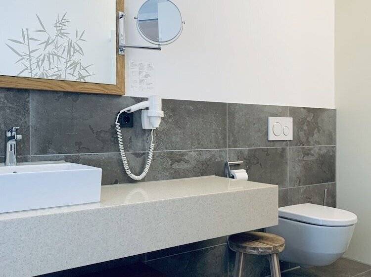 プレミアムルーム, Stadthotel Kachelofen