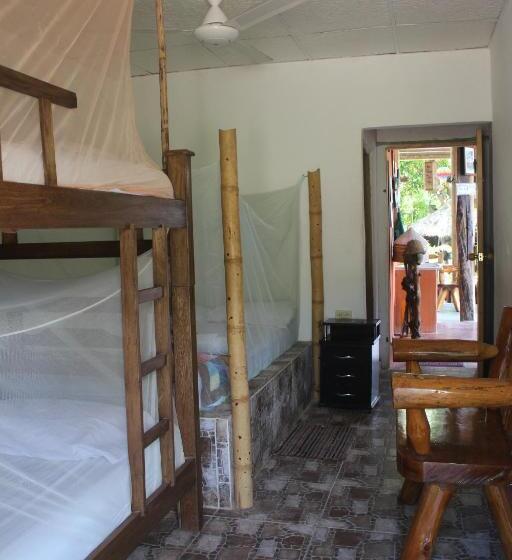 스탠다드 룸, La Natura Hostel & Pool