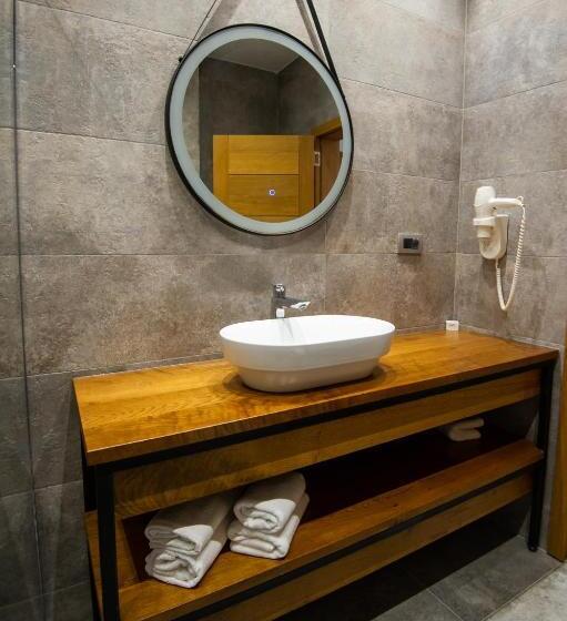 اتاق لوکس با بالکن, Grande Casa Hotel   Međugorje