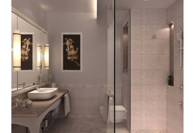 Номер Superior, Singhania Sarovar Portico