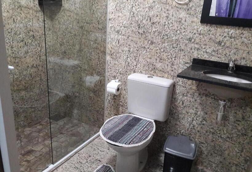 Family Suite, Hostel Falcão Suites Privativas Com Ar Condicionado