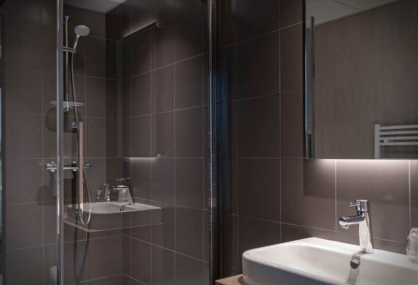 غرفة قياسية, Hôtel Five Nations