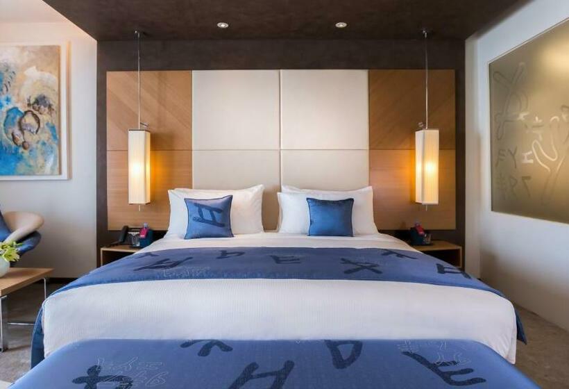 اتاق لوکس با تخت بزرگ, Mövenpick Hotel Du Lac Tunis