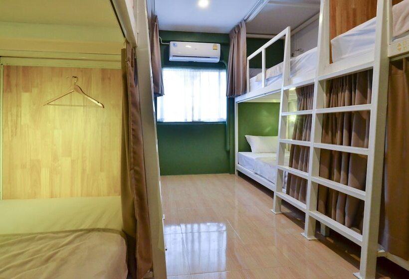 Yatak Paylaşımlı Oda, Baan Baan Hostel