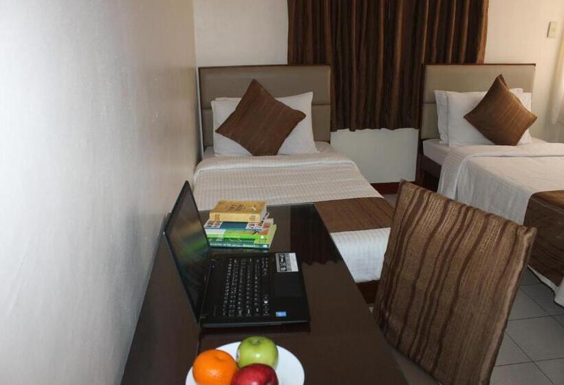 اتاق استاندارد چهار تخته, La Casarita