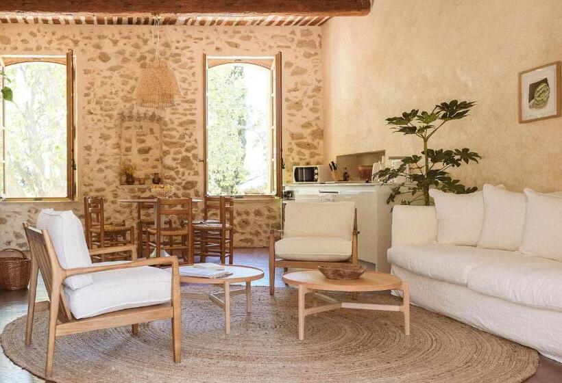 Апартаменты 3 Спальни, Le Galinier, Lourmarin, An Authentic Beaumier Guesthouse