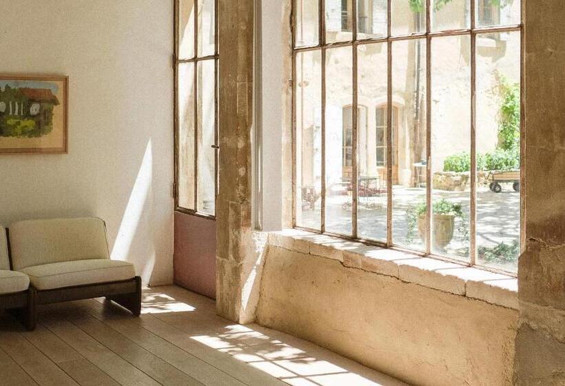 Хижина, Le Galinier, Lourmarin, An Authentic Beaumier Guesthouse