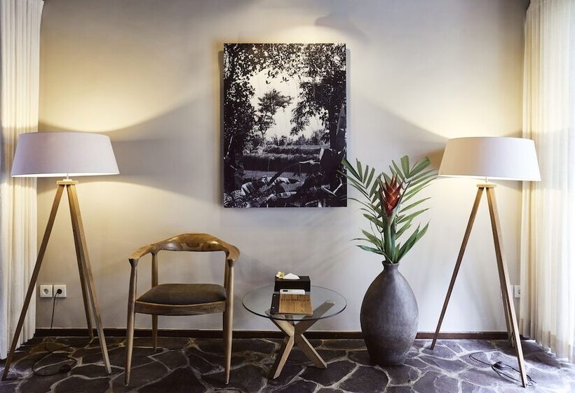 스위트, Outpost Ubud Penestanan