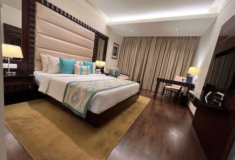 高级大房间, Deventure Sarovar Portico Kapashera, New Delhi