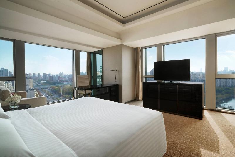 身障者適用スタンダードルーム, Holiday Inn Express & Suites Raleigh Airport   Brier Creek, An Ihg