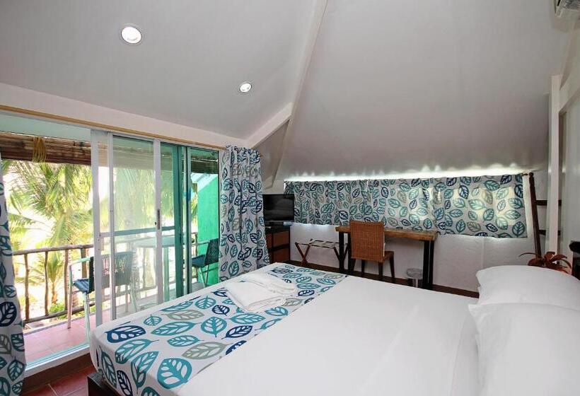 اتاق لوکس, Bluewaves Beach House