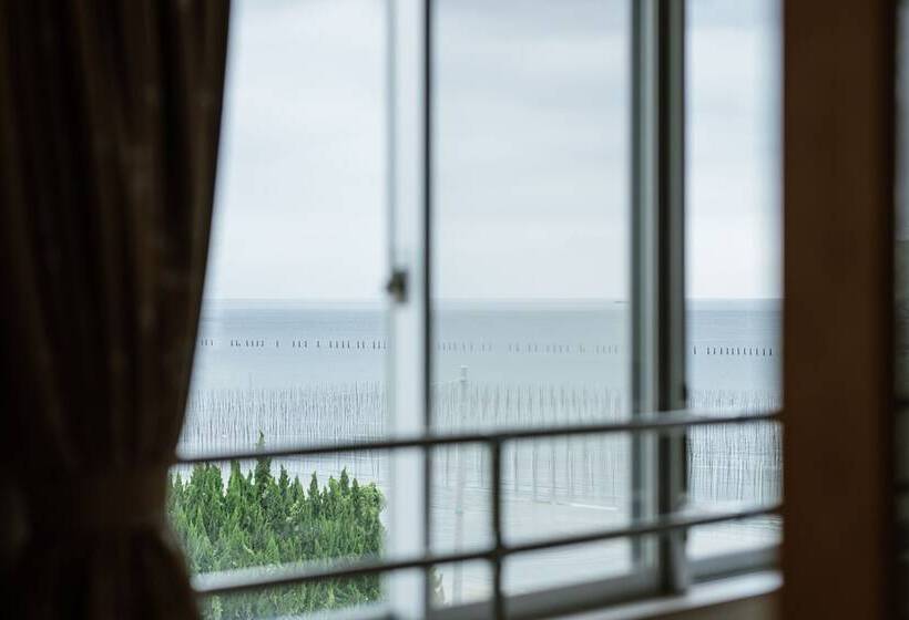 Номер Стандартный с Видом, Kamenoi Hotel Chitamihama
