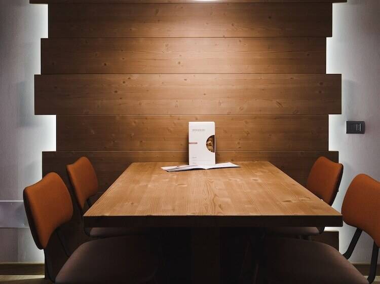 침실 1개 아파트, Residence Langes