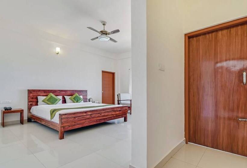 Номер Deluxe, Treebo Vrindavan, 3 Km From Madikeri Fort