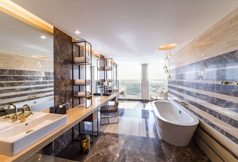 سوئیت پرزیدنت, Radisson Collection Hotel Bamako