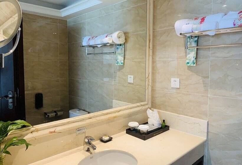 2 Bedrooms Suite Sea View, Wyndham Garden Wenchang Nanguo