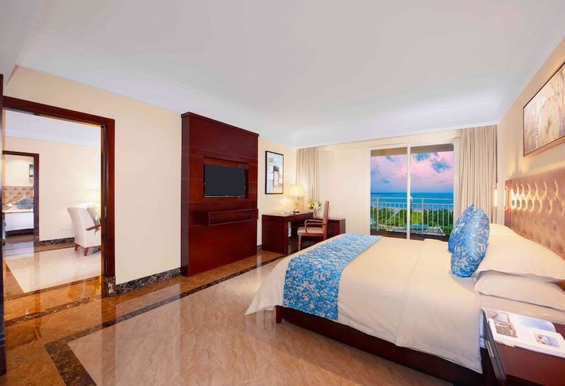 2 Bedrooms Suite Sea View, Wyndham Garden Wenchang Nanguo