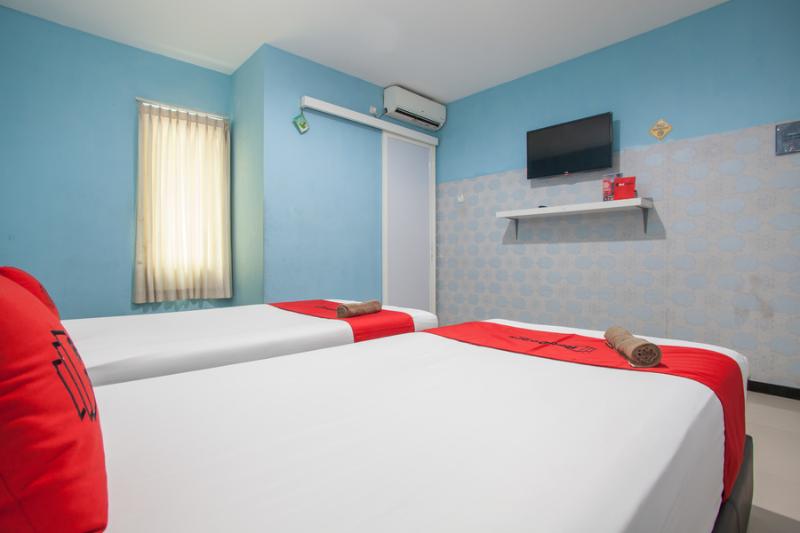 Номер Стандарт, Reddoorz @ Raya Tidar