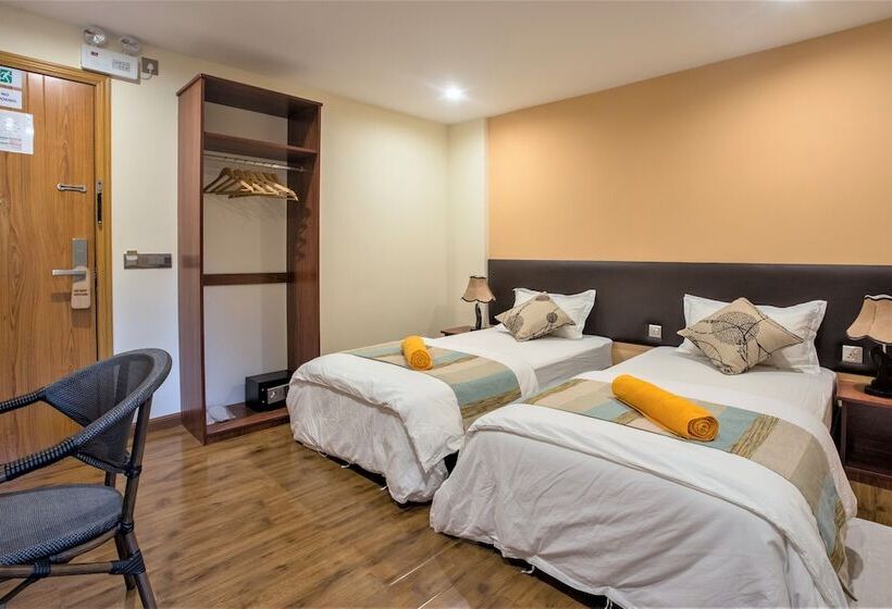 Deluxe Room, West Sands
