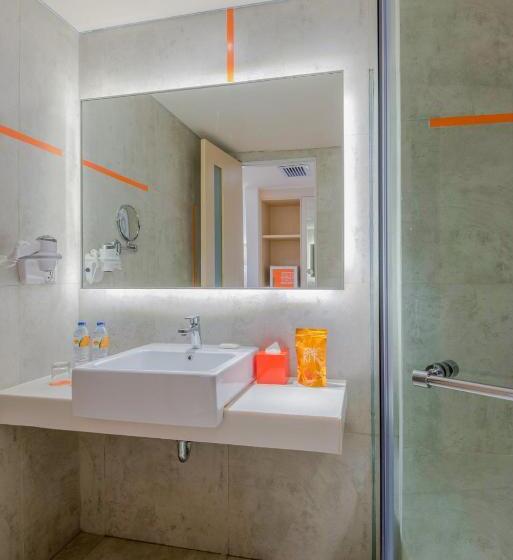 Номер Стандарт Вид на Море, Harris Resort Barelang Batam