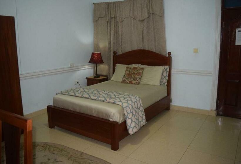 Номер Deluxe, Coconut Pointe Villa & Beach Resort