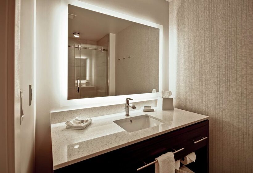 Студия Премиум, Home2 Suites By Hilton Los Angeles Montebello