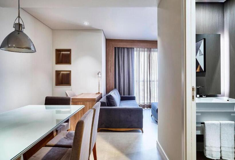 Люкс Executive Кровать Кинг, Sheraton Santos