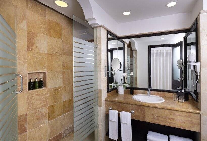 سوییت, Melia Caribe Beach Resort  All Inclusive
