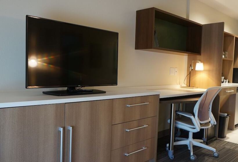 Люкс, Home2 Suites By Hilton Clermont