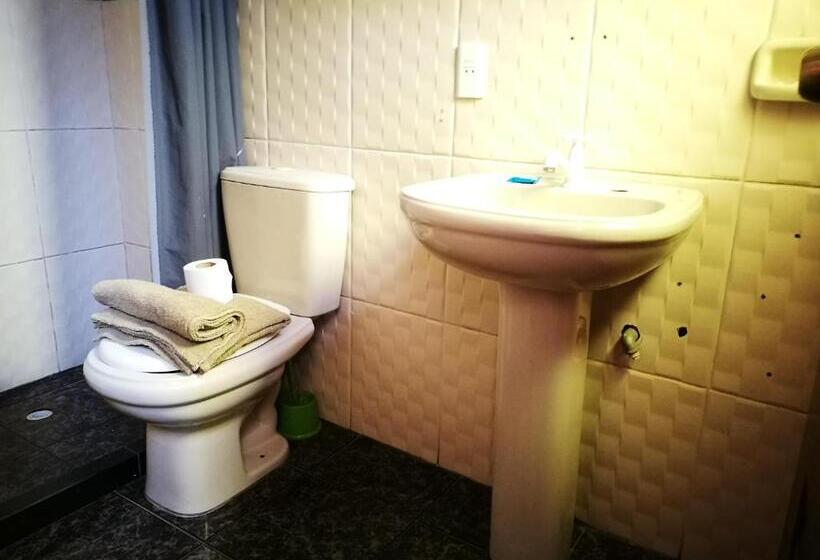 اتاق لوکس, Bolivian Heights Hostel