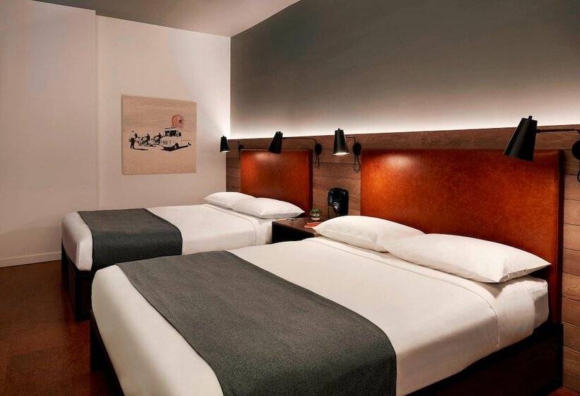 اتاق استاندارد با 2 تخت دوبل, Moxy Nyc Downtown