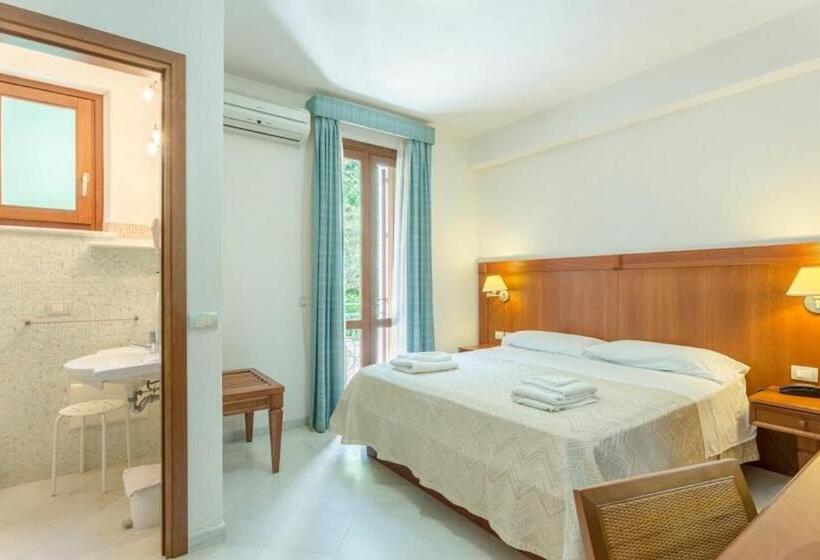 Номер Стандарт, Albergo Auralba