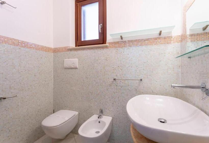Номер Стандарт Вид на Море, Albergo Auralba