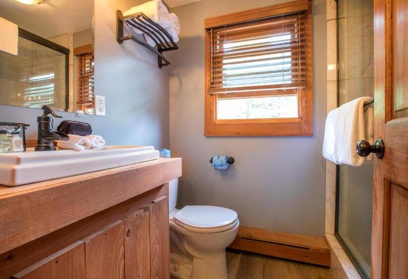 Дом 1 Спальня, Garnet Hill Lodge