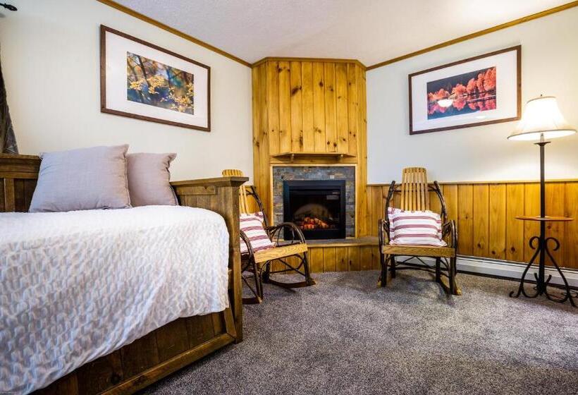 Хижина, Garnet Hill Lodge