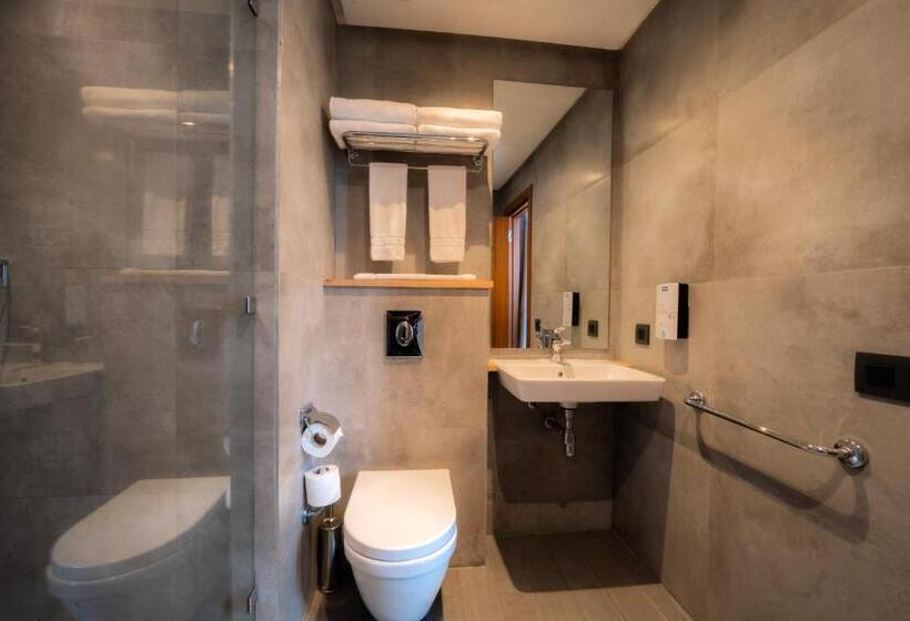标准工作室, Kyriad Residence Casablanca