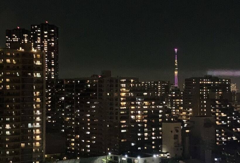 Номер Deluxe, Monday Toyosu