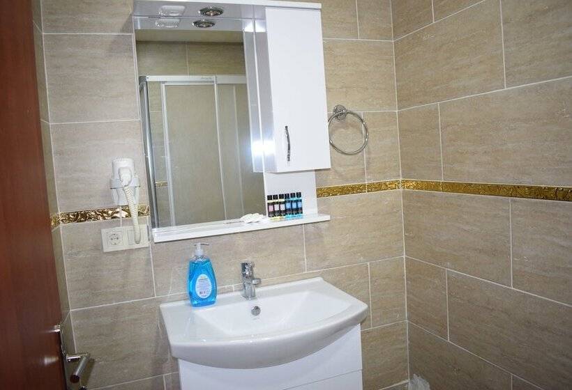 اتاق استاندارد یک نفره, Royal Suites Besiktas
