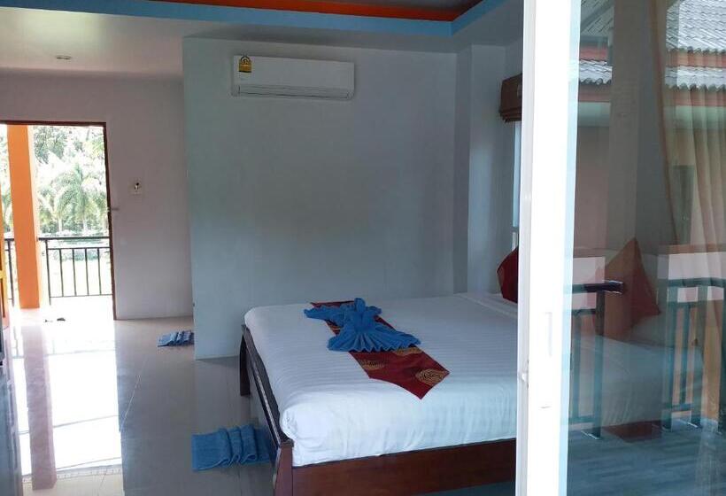 디럭스 룸, Tamarind Lanta Resort
