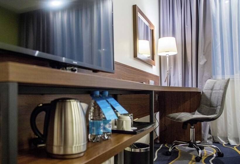 스탠다드 룸, Hampton By Hilton Brest