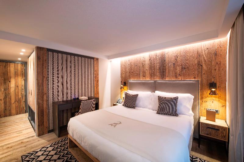 Классический Номер, Le Massif Hotel & Lodge Courmayeur The Leading Hotels Of The World