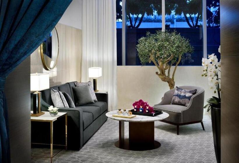 高级工作室, The Dubai Mall Residences