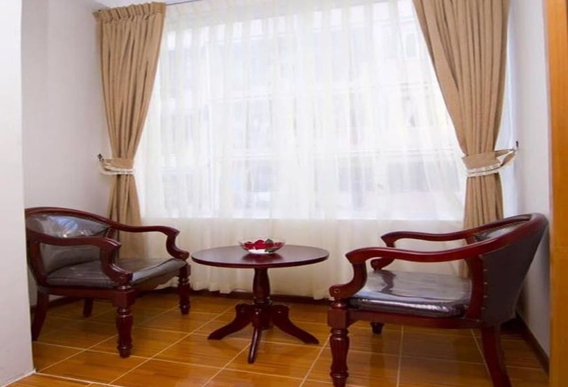 اتاق لوکس, City Central Inn