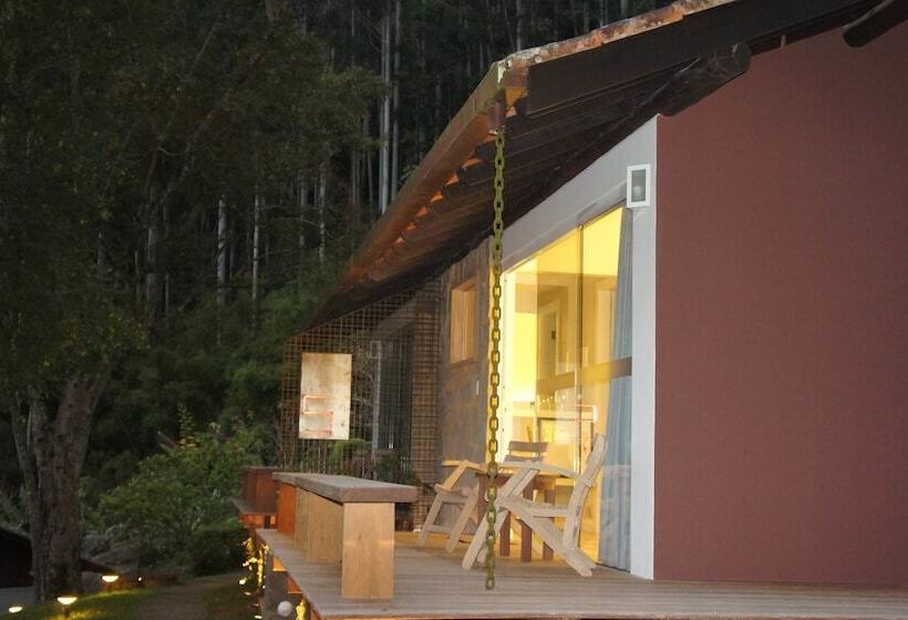 디럭스 스위트, Auberge Suisse Pousada