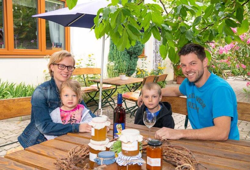 Семейный Номер, Gästehaus Elfriede