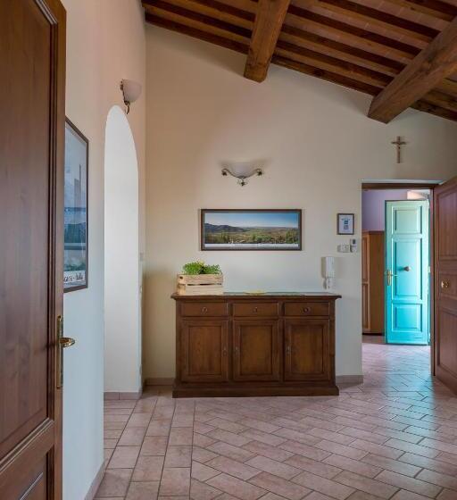 Семейный Номер, Residence Serristori